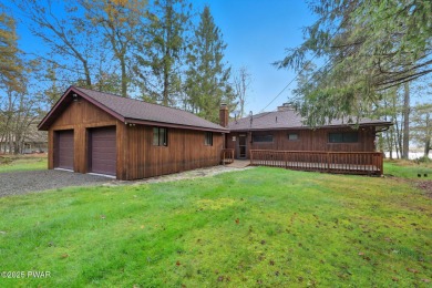 Pocono Peak Lake Home For Sale in Gouldsboro Pennsylvania