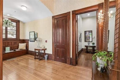 Exceptional historic residence on iconic St. Charles Avenue - photo 6