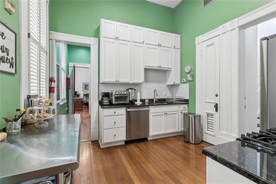 Exceptional historic residence on iconic St. Charles Avenue - photo 10