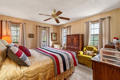 Private 8.21-acre retreat with multiple residences and - photo 11