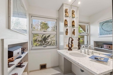 South of the Highway Gem - Two Houses from Shinnecock Bay - photo 14