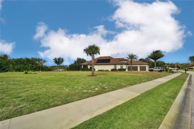 Beautiful, lake front buildable lot in the highly desirable - photo 20