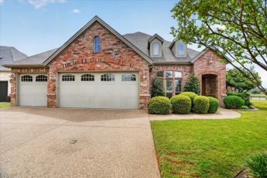 Luxury Harbor Lakes Golf Property - photo 2
