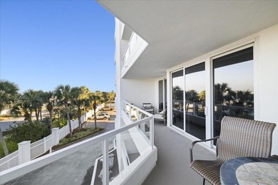 Welcome to coastal living at its finest! This stunning 3-bedroom - photo 26