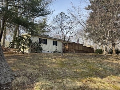 Lake Home Sale Pending in Byram Township, New Jersey