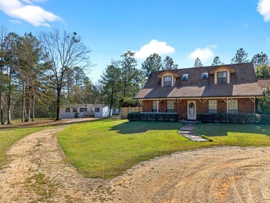 Private 8.21-acre retreat with multiple residences and - photo 48