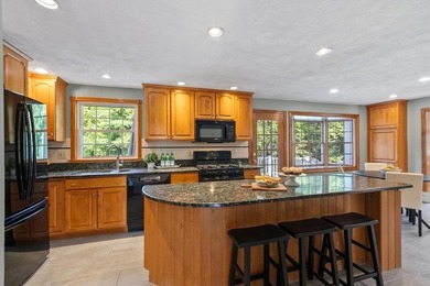 PRIVACY, SPACE & LOCATION! Stunning 4BR Colonial on a private - photo 10