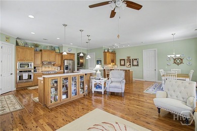 Waterfront Sanctuary with Timeless Character Step into a home - photo 6