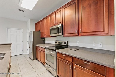 CONDO LOCATED IN THE GATED COMMUNITY OF WOLF CREEK. This is the - photo 6