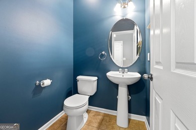 Built in 2005, this 1,551 sq. ft. 2-story townhome features 3 - photo 20