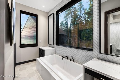 This beautiful custom 7 bed, 8.5 bath home. borders 27 acres of - photo 37