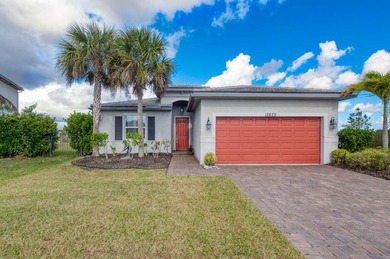 (private lake, pond, coastal) Home Active Under Contract in Port Saint Lucie Florida