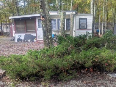 Shohola Lake Home For Sale in Shohola Pennsylvania