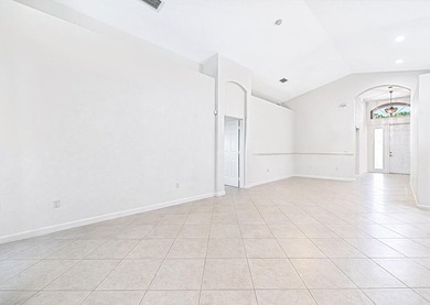 BRAND NEW A/C JUST INSTALLED!! GORGEOUS WATERVIEW! KITCHEN - photo 12