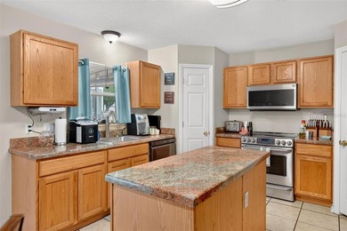 COME CHECK OUT THIS GREAT FAMILY POOL HOME IN A GREAT - photo 14