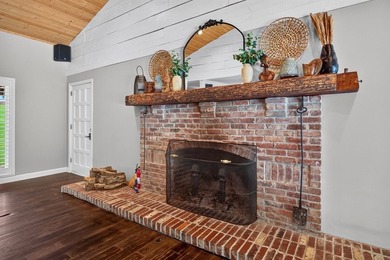 A rare, one-of-a-kind luxury estate in prestigious Mount Vernon - photo 14