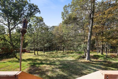 Welcome to this warm and well-cared-for 4-bedroom, 2-bath home - photo 5