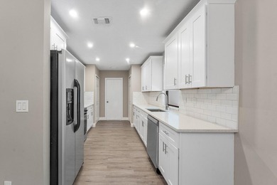 Welcome home to this updated 3-bedroom, 2-bath single-family - photo 6