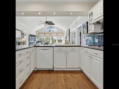 Set along the prestigious Palma Ceia Golf Course in South Tampa - photo 25