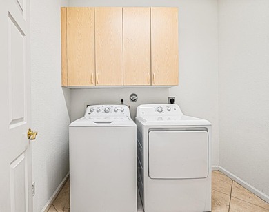 BRAND NEW A/C JUST INSTALLED!! GORGEOUS WATERVIEW! KITCHEN - photo 33