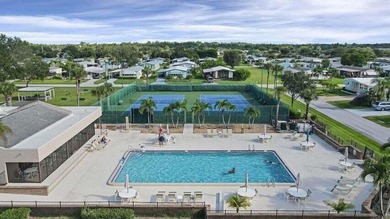 FINANCING AVAILABLE ON THIS LARGE 3/2  BEAUTIFULLY MAINTAINED