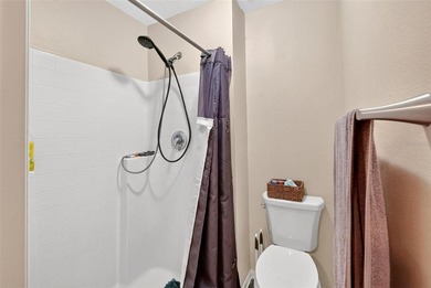 COME CHECK OUT THIS GREAT FAMILY POOL HOME IN A GREAT - photo 35