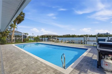 Completely reimagined waterfront residence in Laguna Shores - photo 43