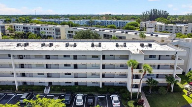 Welcome home to this beautifully maintained first-floor condo - photo 6