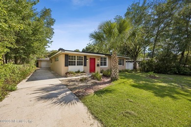 This mid- century modern home is ready for new owners. 3 BR 1 BA - photo 5