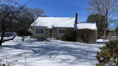 Little Cobbosseecontee Lake Home For Sale in Winthrop Maine