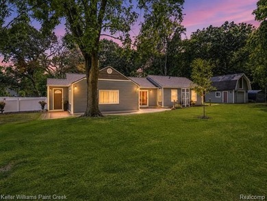 Welcome to 423 East Road! This updated 3 bedroom, 2 full bath - photo 1