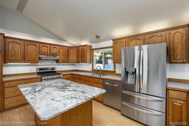 Welcome to 423 East Road! This updated 3 bedroom, 2 full bath - photo 8