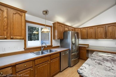 Welcome to 423 East Road! This updated 3 bedroom, 2 full bath - photo 9