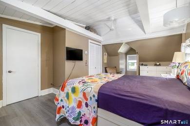 Are you a golfer? Can you imagine living down the road to D - photo 17