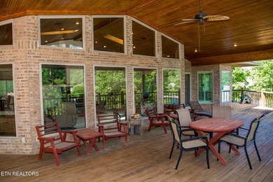 UNIQUE LAKEFRONT & GOLF FRONT PROPERTY!!! SPACIOUS 6,000 SqFt - photo 22