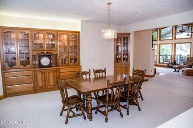 UNIQUE LAKEFRONT & GOLF FRONT PROPERTY!!! SPACIOUS 6,000 SqFt - photo 26