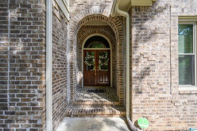 SELLER OFFERING $10,000 UPDATE ALLOWANCE. Welcome to 123 N. Lake - photo 7
