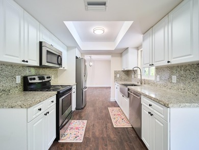 304 Cir W - photo 10