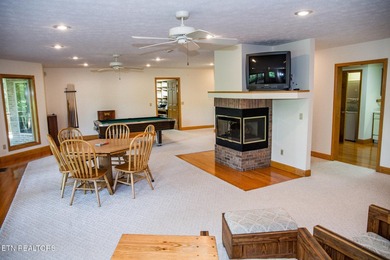 UNIQUE LAKEFRONT & GOLF FRONT PROPERTY!!! SPACIOUS 6,000 SqFt - photo 42