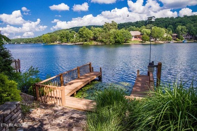 UNIQUE LAKEFRONT & GOLF FRONT PROPERTY!!! SPACIOUS 6,000 SqFt - photo 46