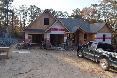 Lake Hamilton Home For Sale in Hot Springs Arkansas