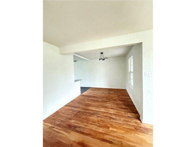 Welcome to your charming 3-bedroom, 1-bath gem, complete with a - photo 6