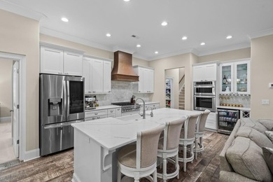 Welcome to this exceptional 4-bedroom, 3.5-bathroom home - photo 11