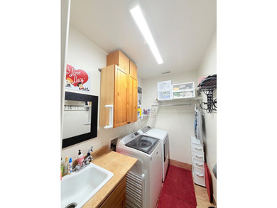 *Agent is Related to Seller* *Motivated Seller* Beautiful well - photo 15