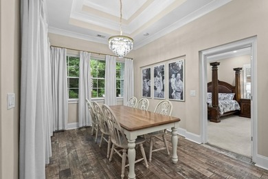 Welcome to this exceptional 4-bedroom, 3.5-bathroom home - photo 19