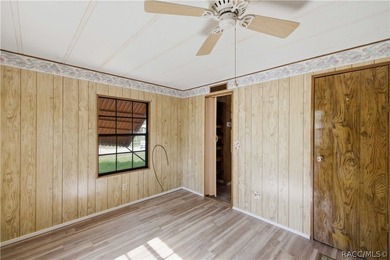 Opportunity awaits with this fully fenced Homosassa property - photo 19