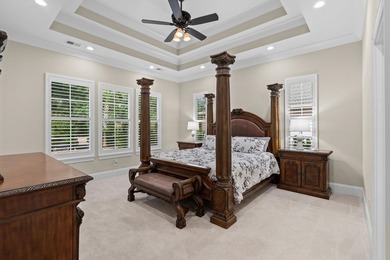 Welcome to this exceptional 4-bedroom, 3.5-bathroom home - photo 21