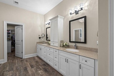 Welcome to this exceptional 4-bedroom, 3.5-bathroom home - photo 24