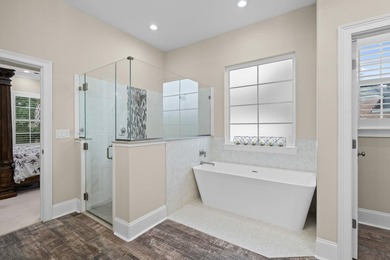 Welcome to this exceptional 4-bedroom, 3.5-bathroom home - photo 25