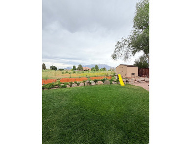 *Agent is Related to Seller* *Motivated Seller* Beautiful well - photo 36